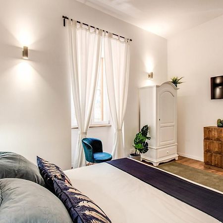 Monti Quiet And Spacious Apartment Рим Екстериор снимка