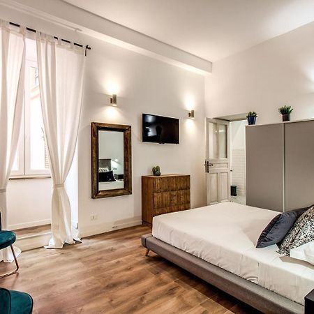 Monti Quiet And Spacious Apartment Рим Екстериор снимка