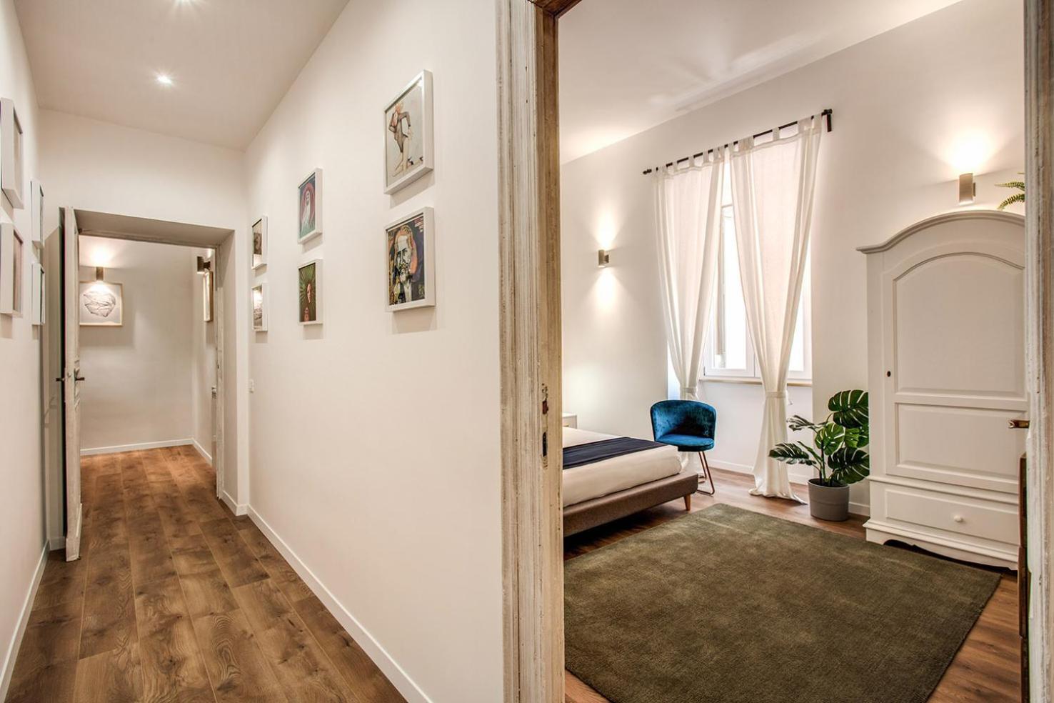 Monti Quiet And Spacious Apartment Рим Екстериор снимка